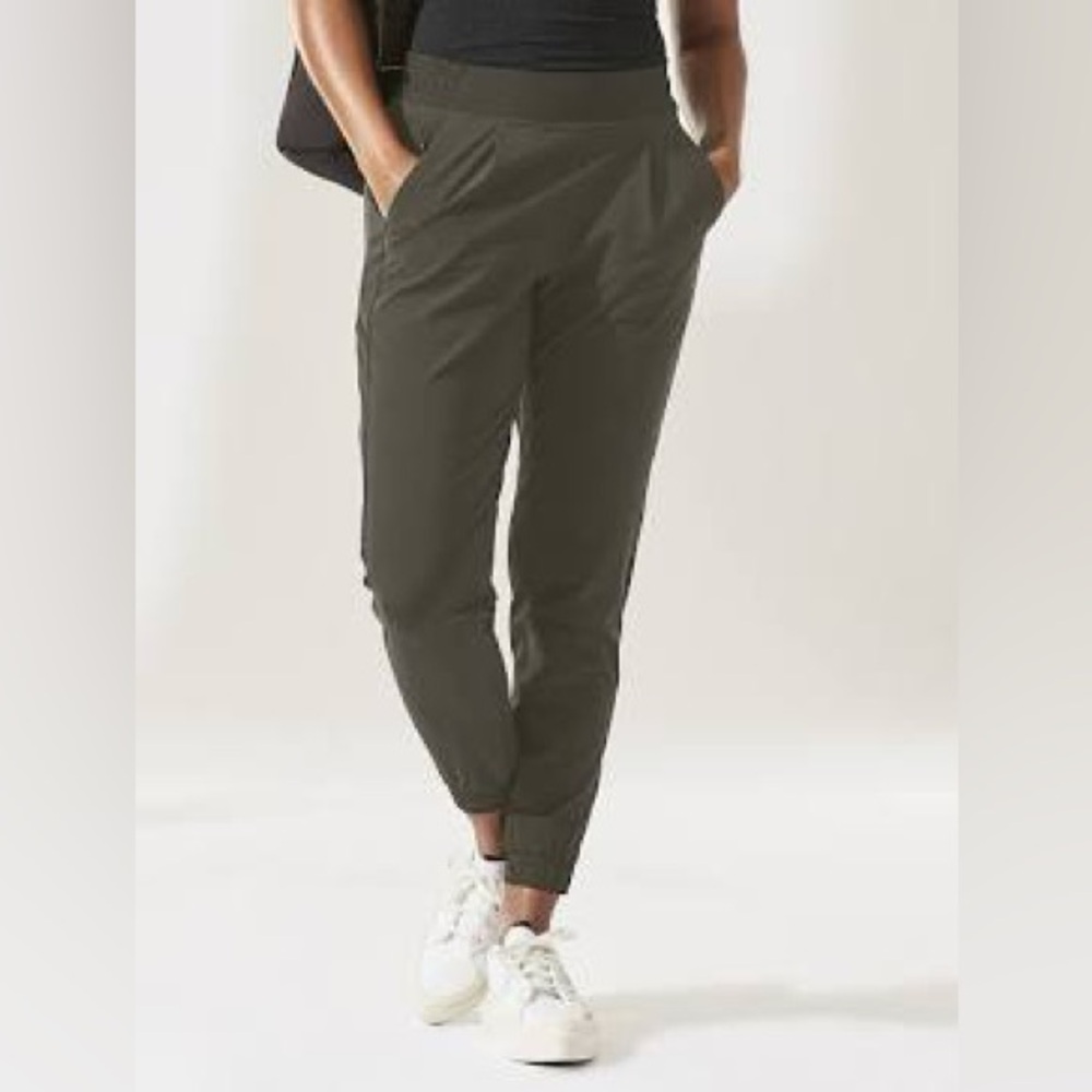 Athleta Textured Brooklyn Jogger Pants Mountain Olive Green Size 0